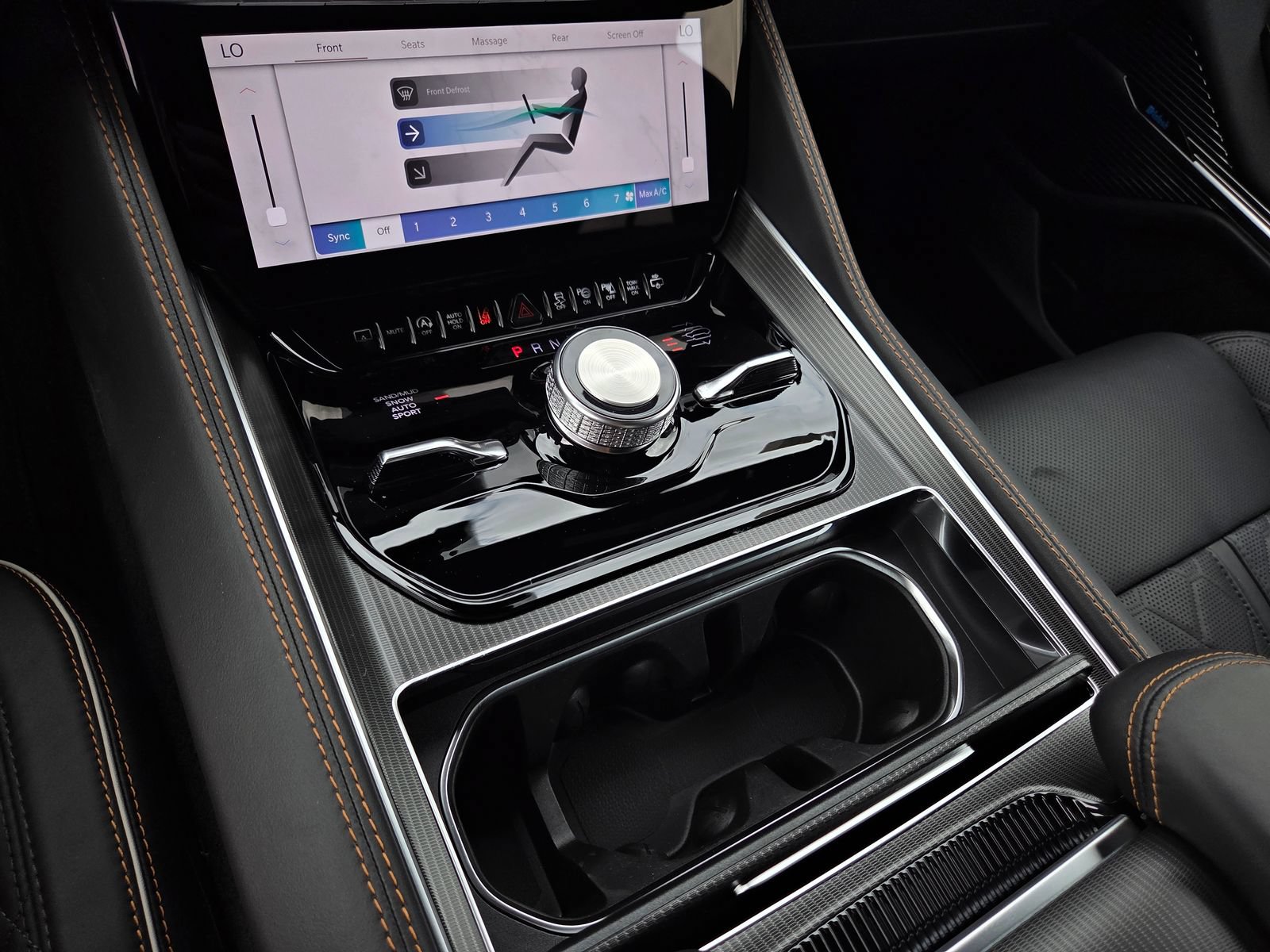 New 2026 Jeep Grand Wagoneer Summit AWD/4WD image 11