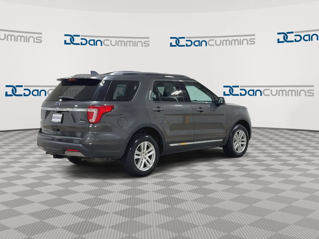 Used 2019 Ford Explorer XLT AWD/4WD image 8