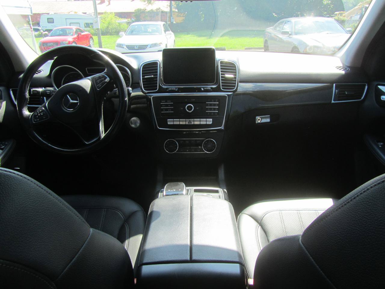 Used 2016 Mercedes-Benz GLE 350 w/ Premium Package image 13