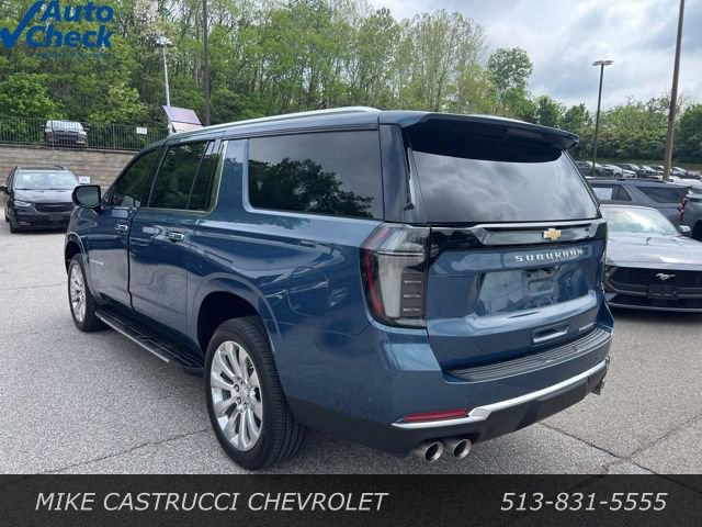 Used 2025 Chevrolet Suburban Premier AWD/4WD image 4