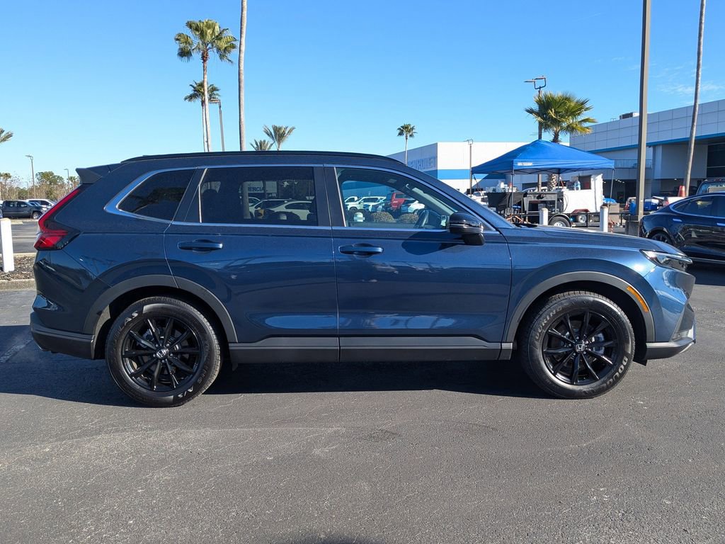 Used 2025 Honda CR-V Sport-L image 3