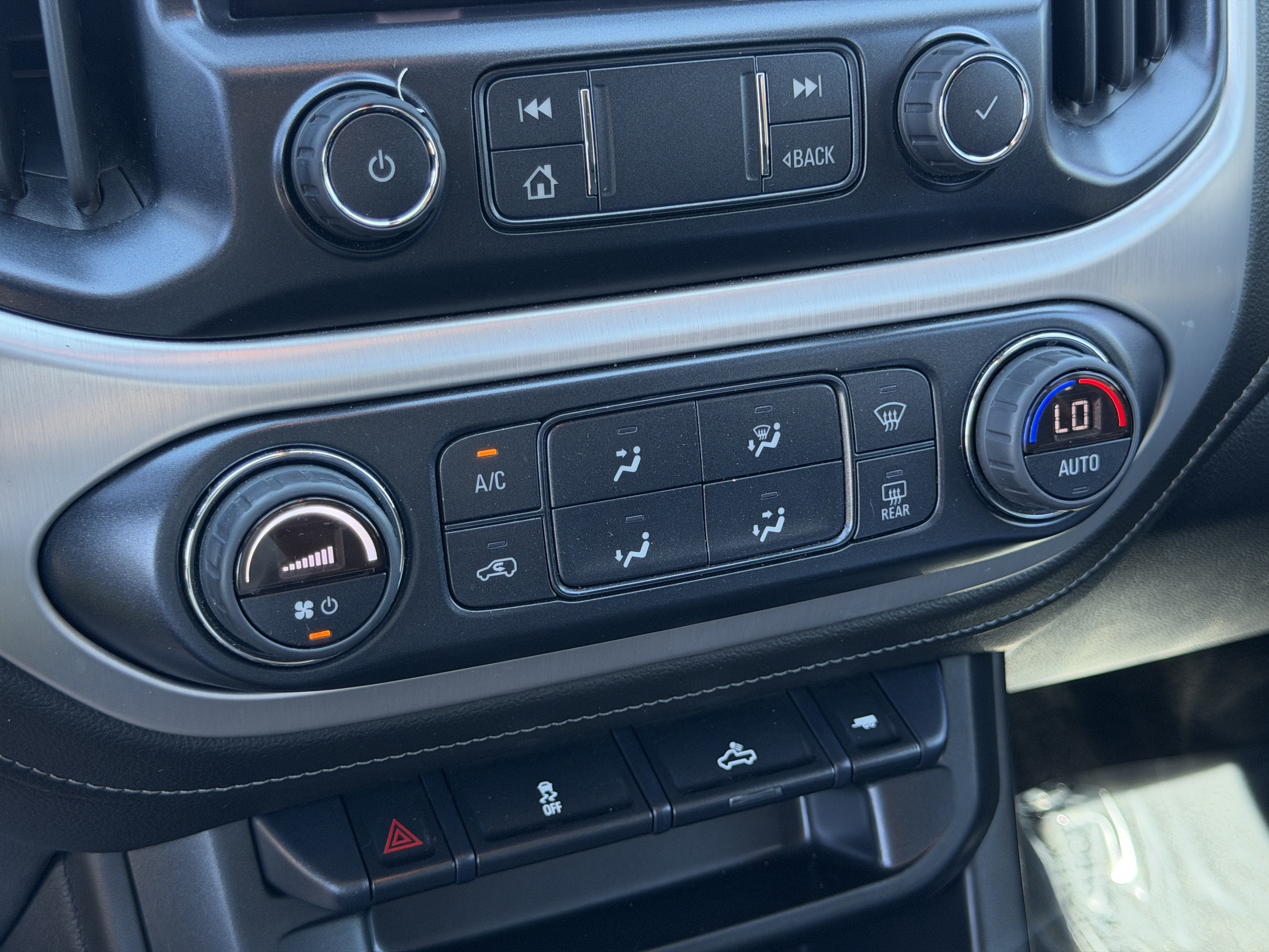 Used 2022 GMC Canyon Elevation w/ Trailering Package RWD image 24