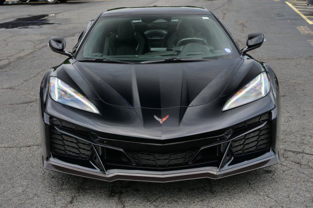 Used 2024 Chevrolet Corvette Z06 w/ Stealth Interior Trim Package RWD image 8