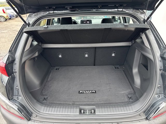 Used 2023 Hyundai Kona SE image 25