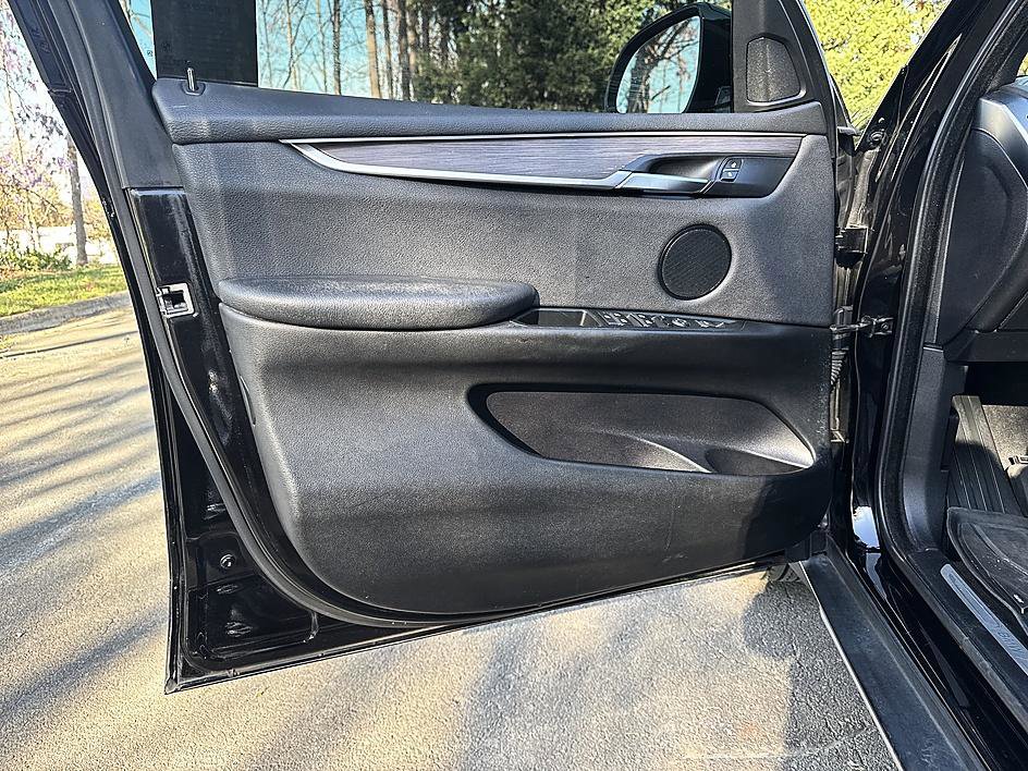 Used 2018 BMW X5 xDrive35i image 9