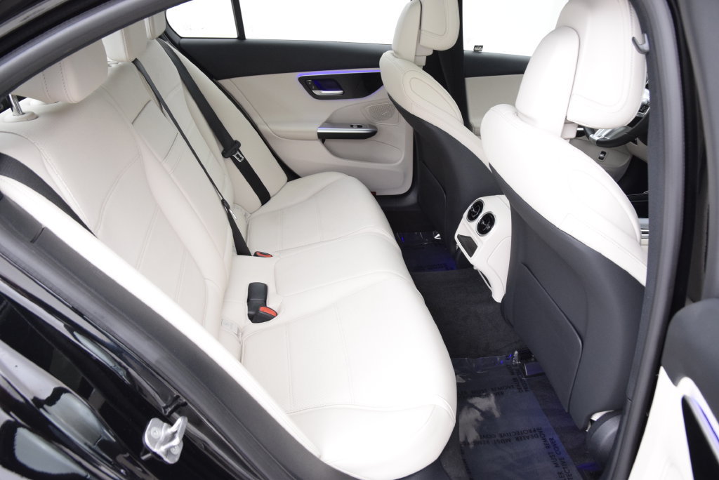Certified 2026 Mercedes-Benz C 300 Sedan image 18