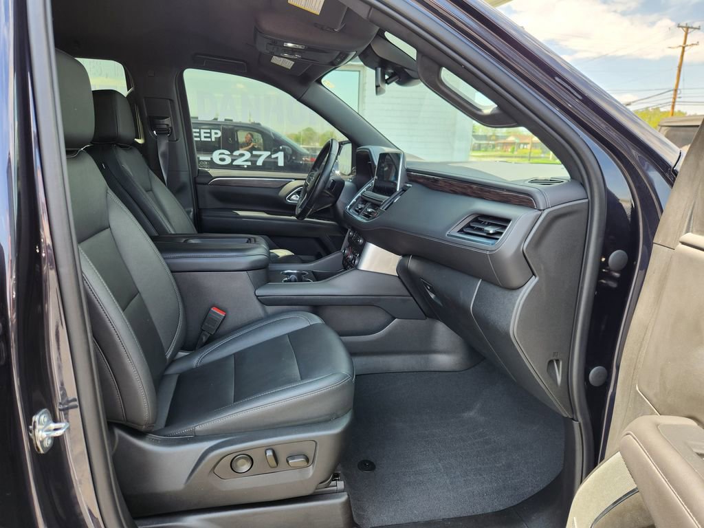 Used 2023 Chevrolet Tahoe Z71 w/ Off-Road Capability Package AWD/4WD image 9