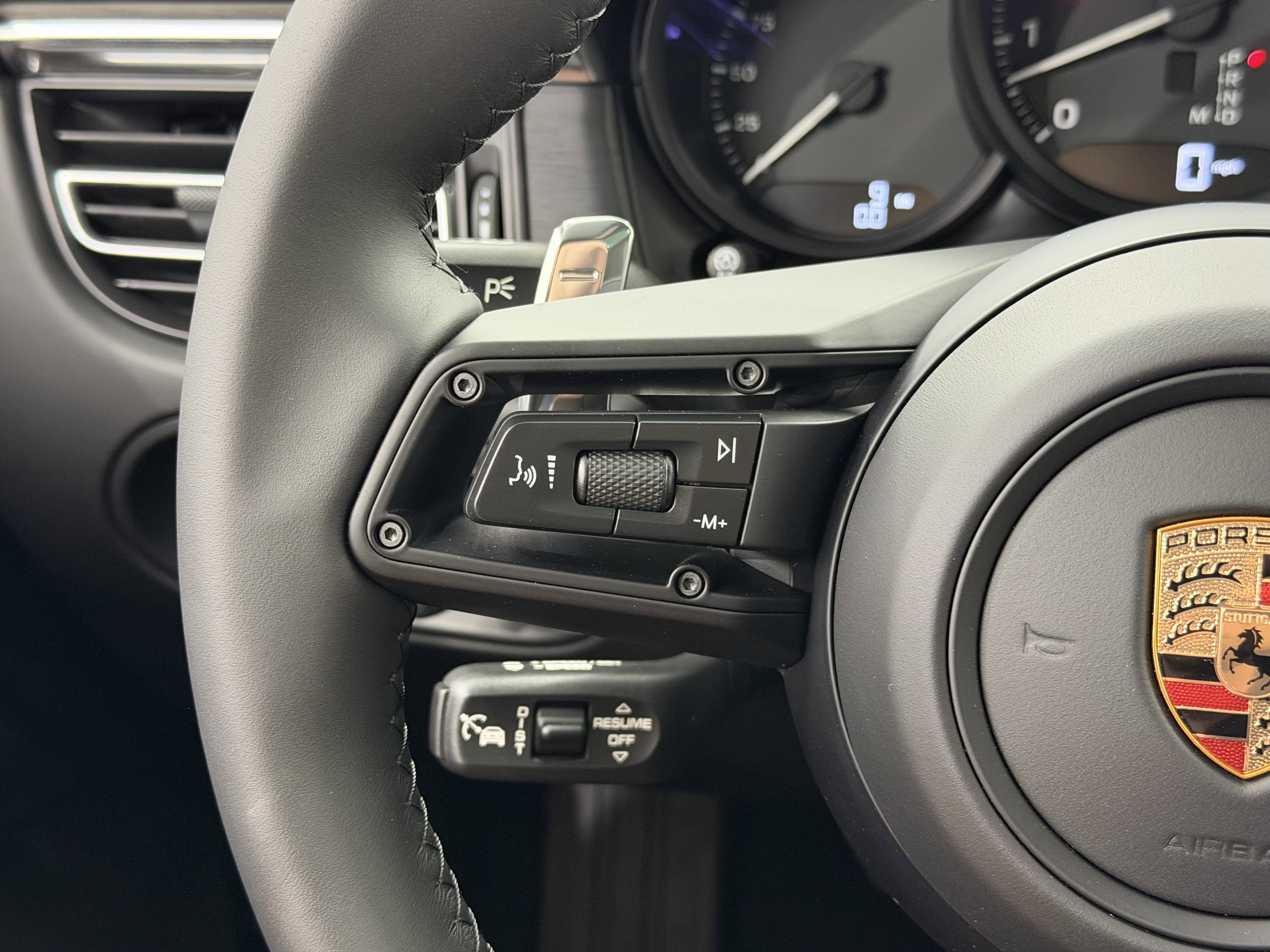 New 2026 Porsche Macan GTS image 47