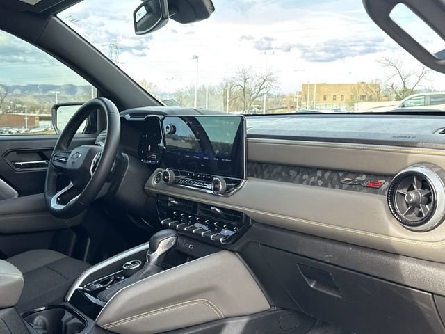Certified 2024 Chevrolet Colorado ZR2 w/ Technology Package image 29