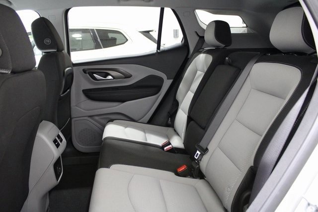 Used 2022 GMC Terrain SLE w/ Fleet Convenience Package image 18