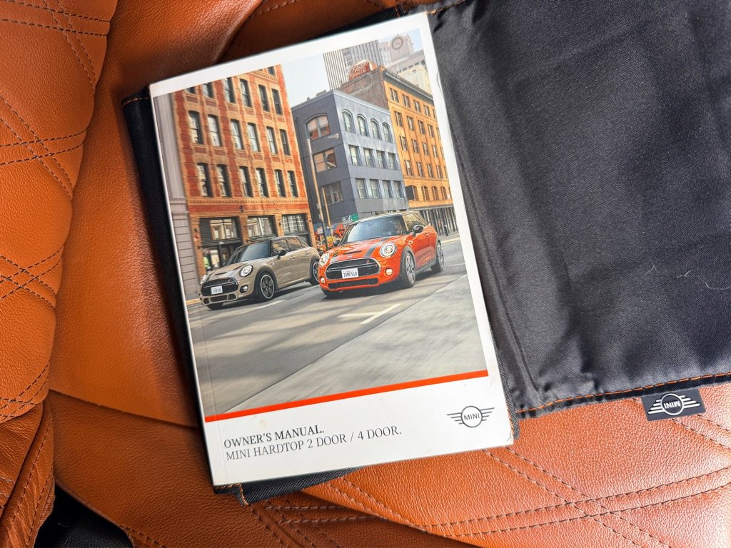 Used 2019 MINI Cooper S image 25