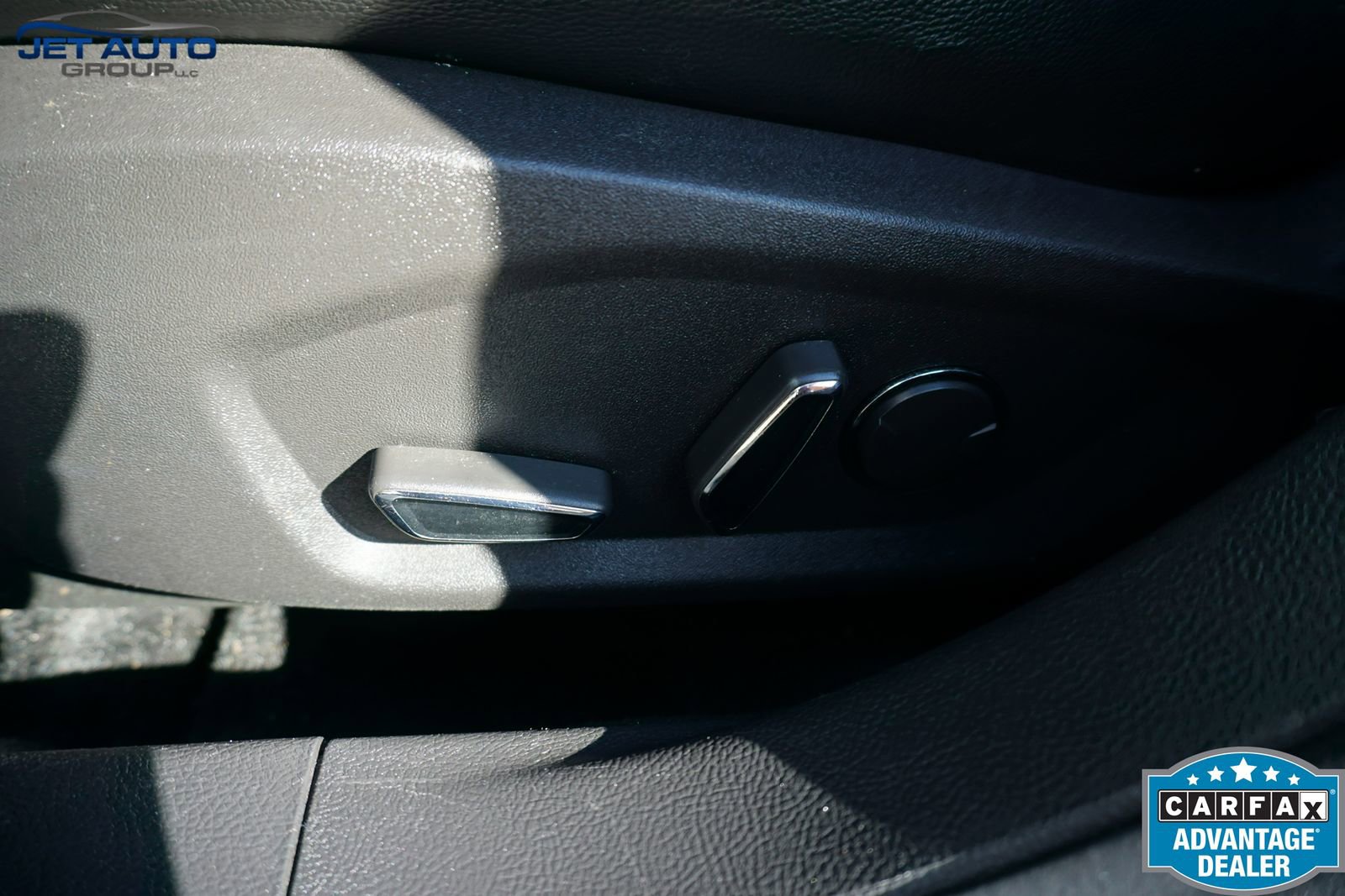 Used 2014 Ford Fusion SE w/ Equipment Group 502A image 26