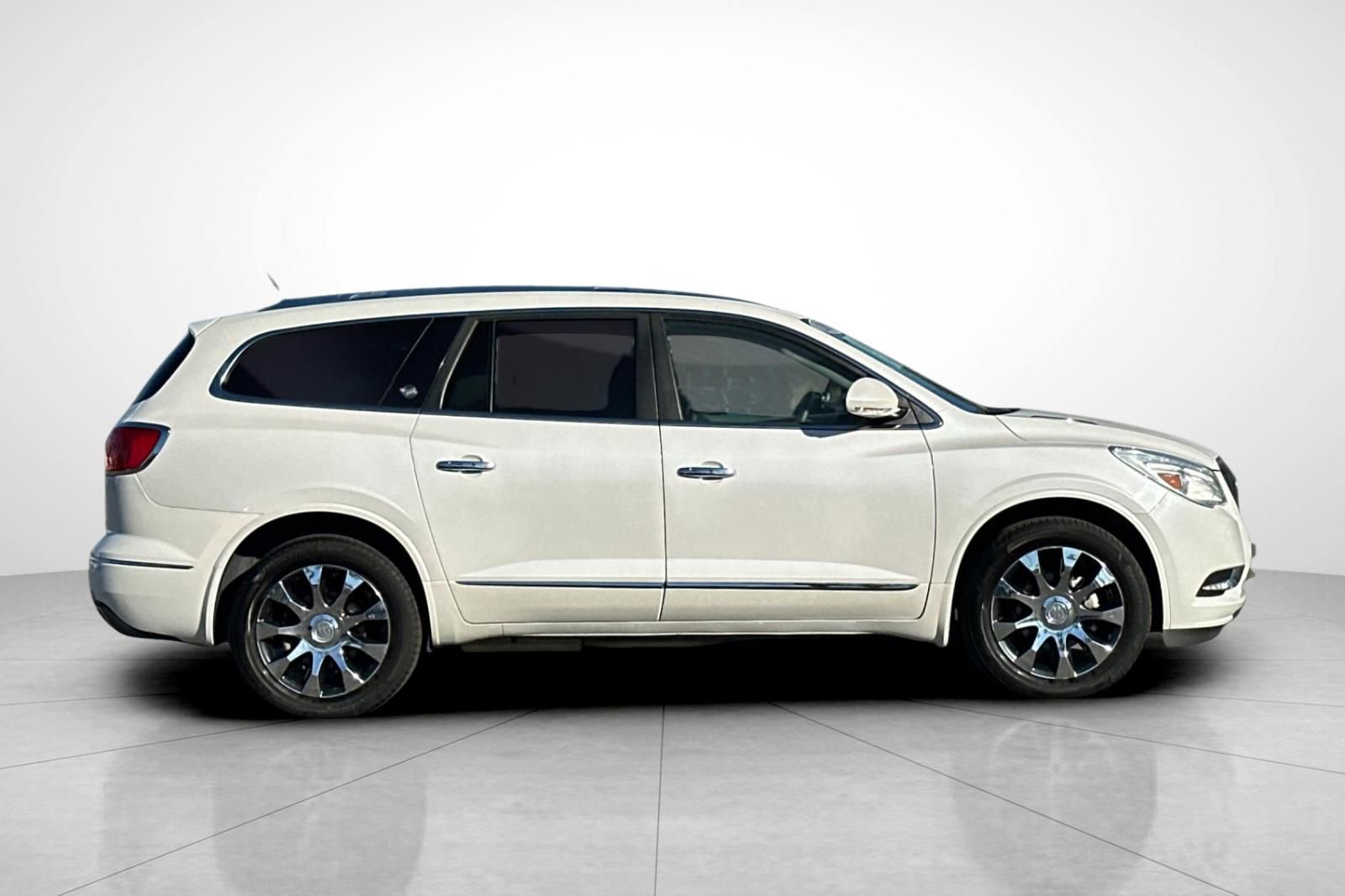 Used 2017 Buick Enclave Leather w/ Enclave Sport Touring Edition image 23