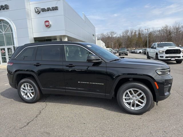 New 2026 Jeep Grand Cherokee Laredo X image 2