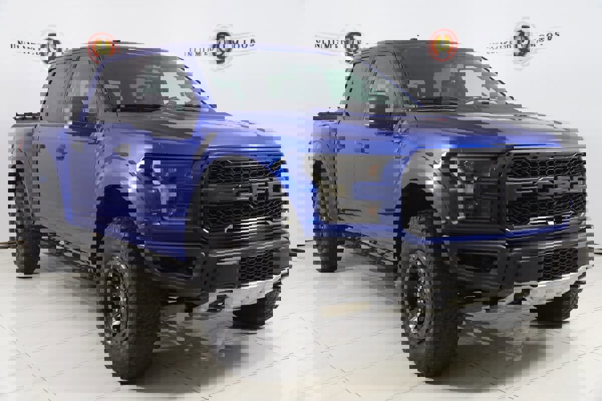 Used 2017 Ford F150 Raptor w/ Equipment Group 801A Mid image 24