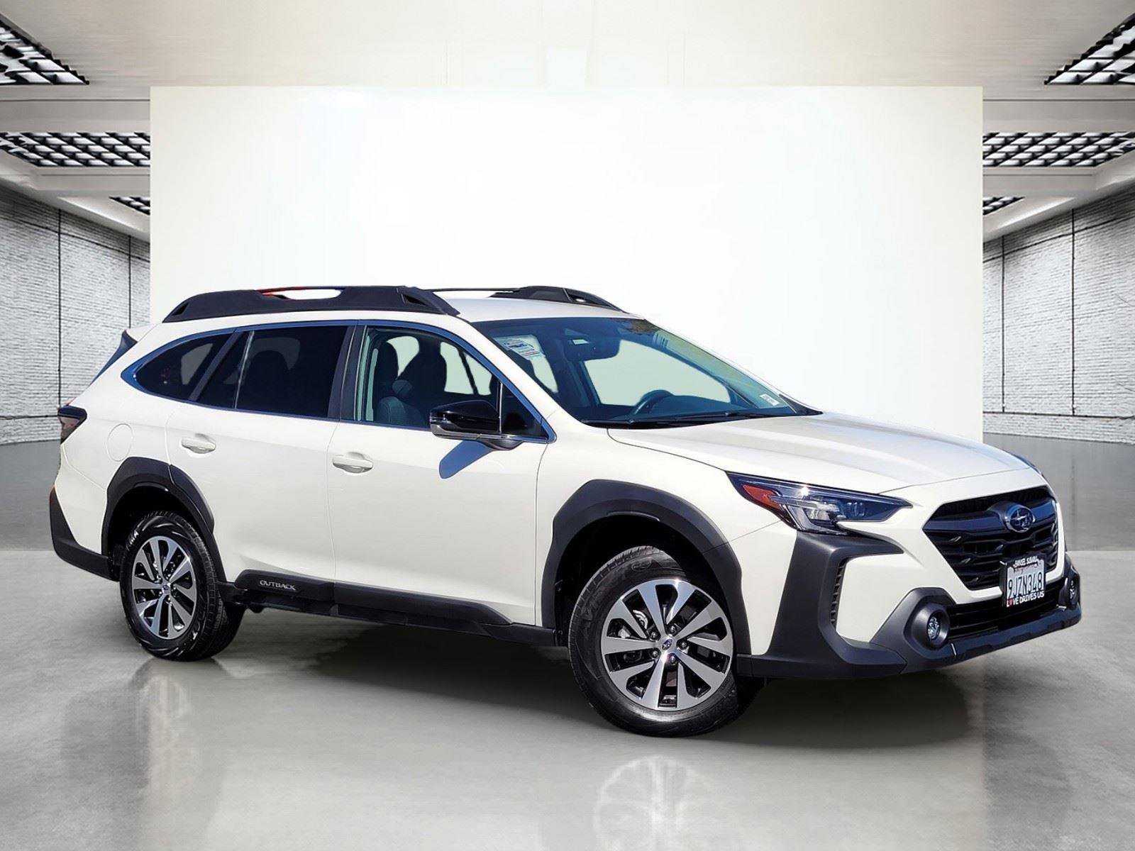 Certified 2024 Subaru Outback Premium image 2
