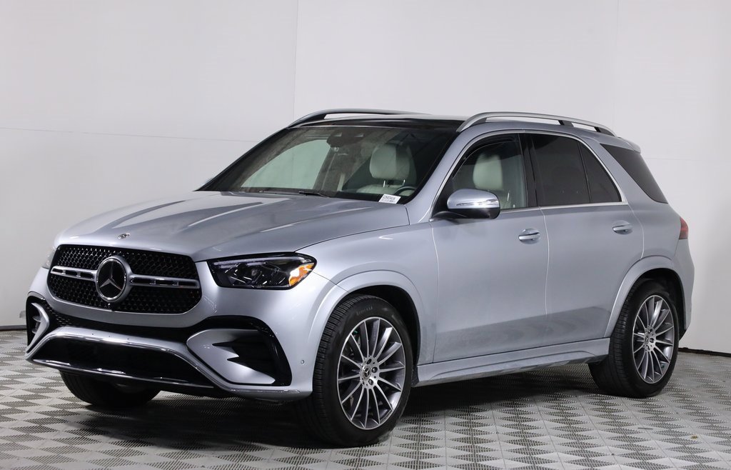 Certified 2025 Mercedes-Benz GLE 450 4MATIC image 3