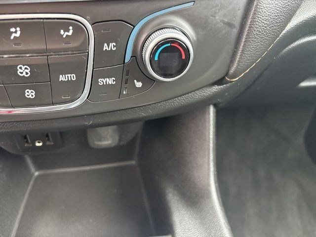 Used 2019 Chevrolet Traverse LT w/ LT Premium Package FWD image 26