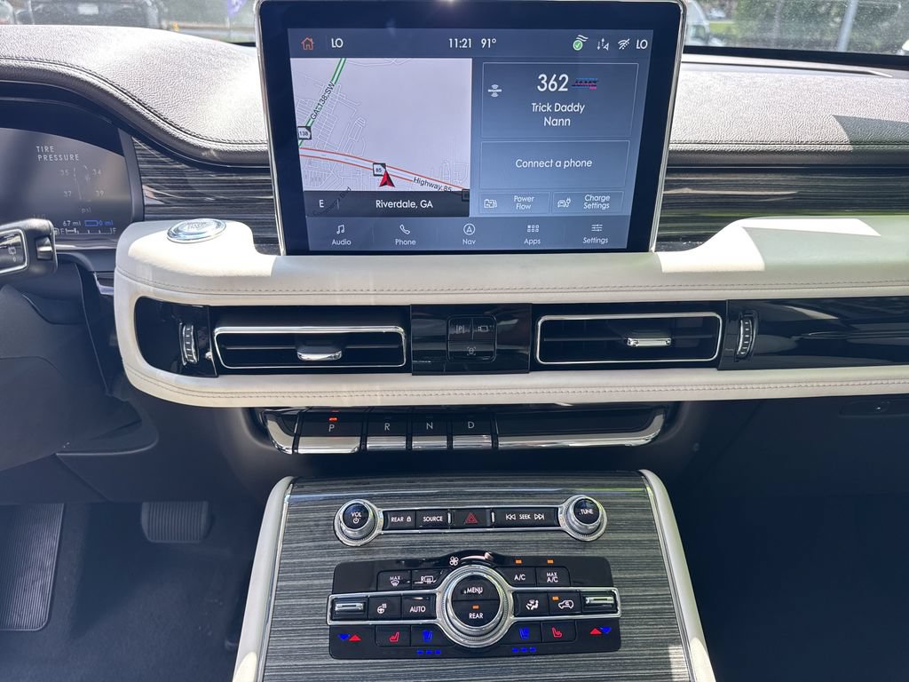 Used 2023 Lincoln Aviator Black Label Grand Touring AWD/4WD image 28