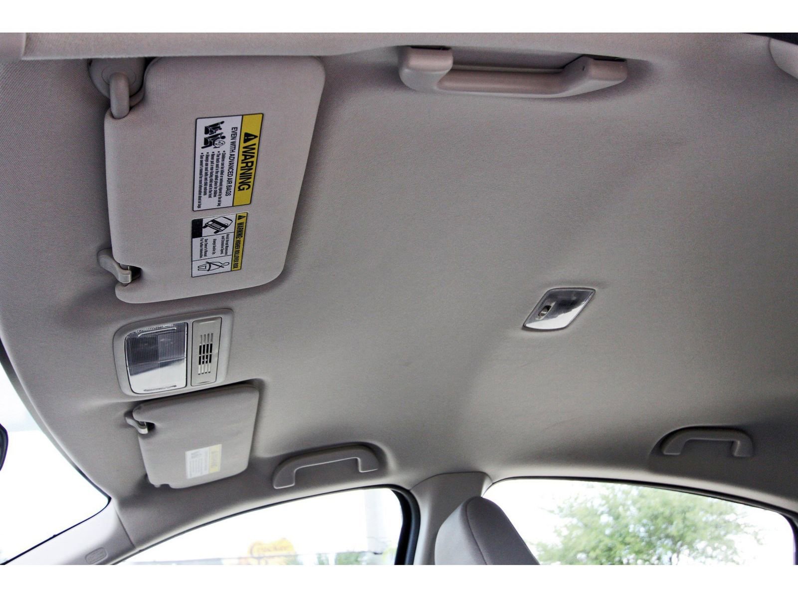 Used 2022 Honda HR-V LX image 29