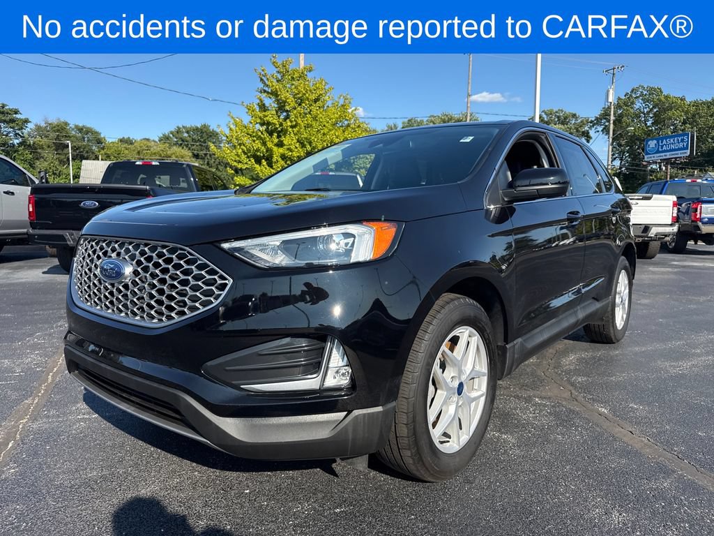 Used 2024 Ford Edge SEL w/ Convenience Package AWD/4WD image 2