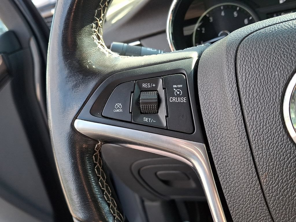Used 2019 Buick Encore Sport Touring AWD/4WD image 20