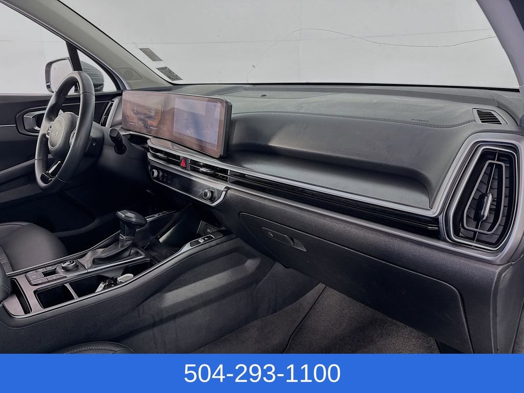 Used 2024 Kia Sorento EX image 30