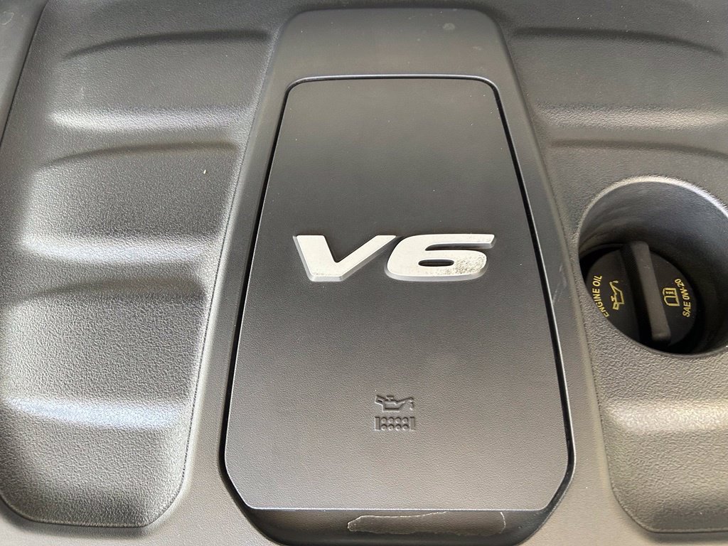 Used 2018 Jeep Grand Cherokee High Altitude RWD image 15