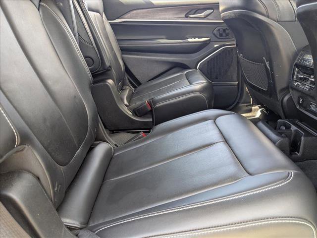 Used 2021 Jeep Grand Cherokee L Limited image 19