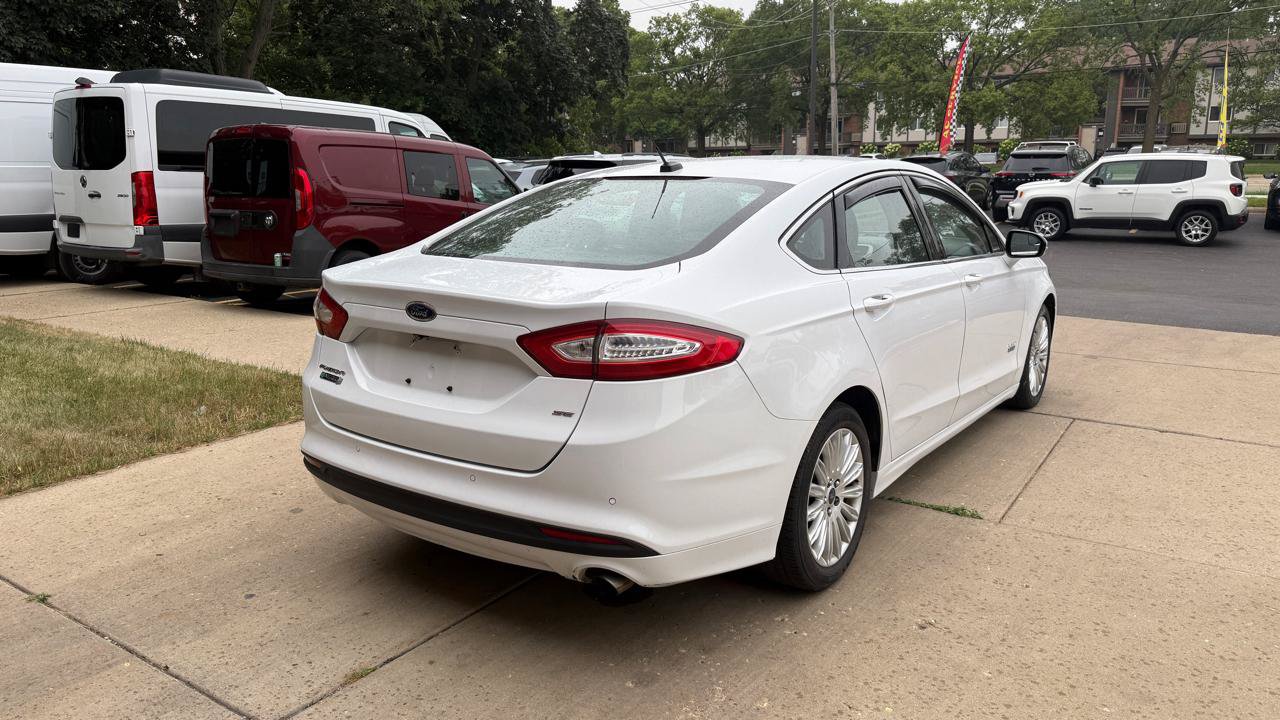 Used 2016 Ford Fusion Energi SE FWD image 7