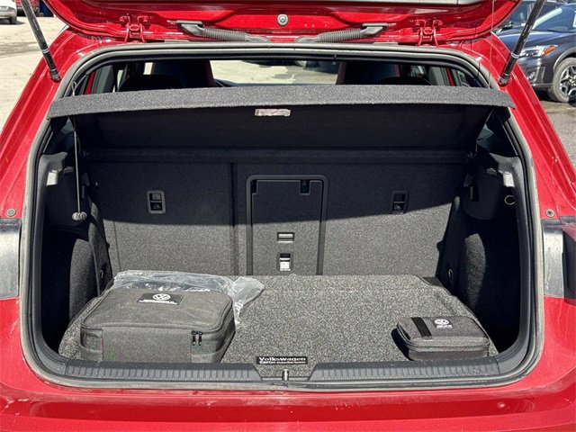 Used 2024 Volkswagen GTI SE image 5