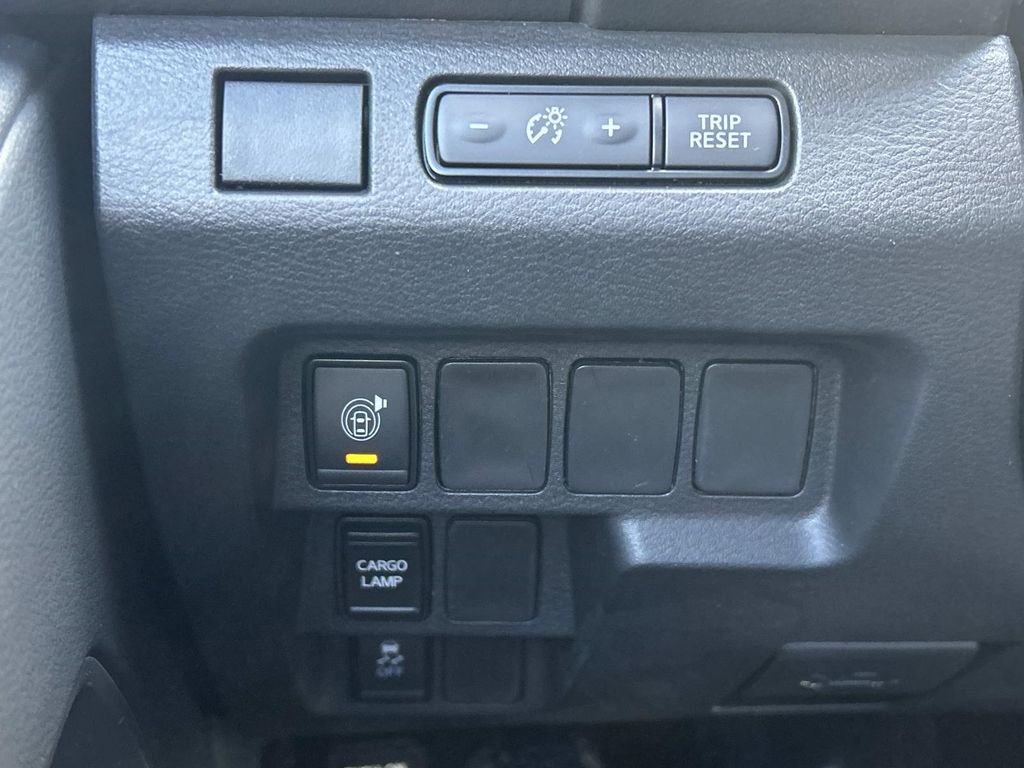 New 2026 Nissan Frontier SV w/ All-Weather Content Package AWD/4WD image 26