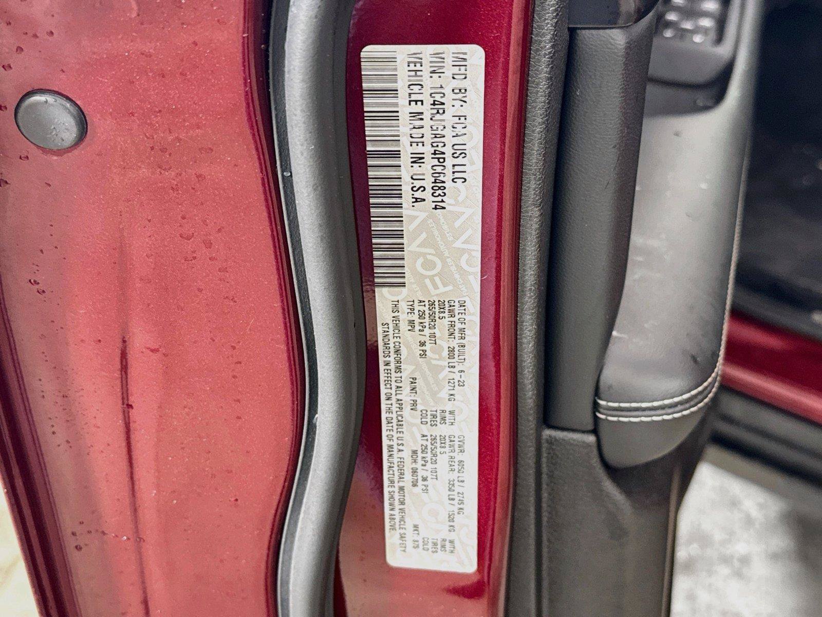 Used 2023 Jeep Grand Cherokee Altitude RWD image 20