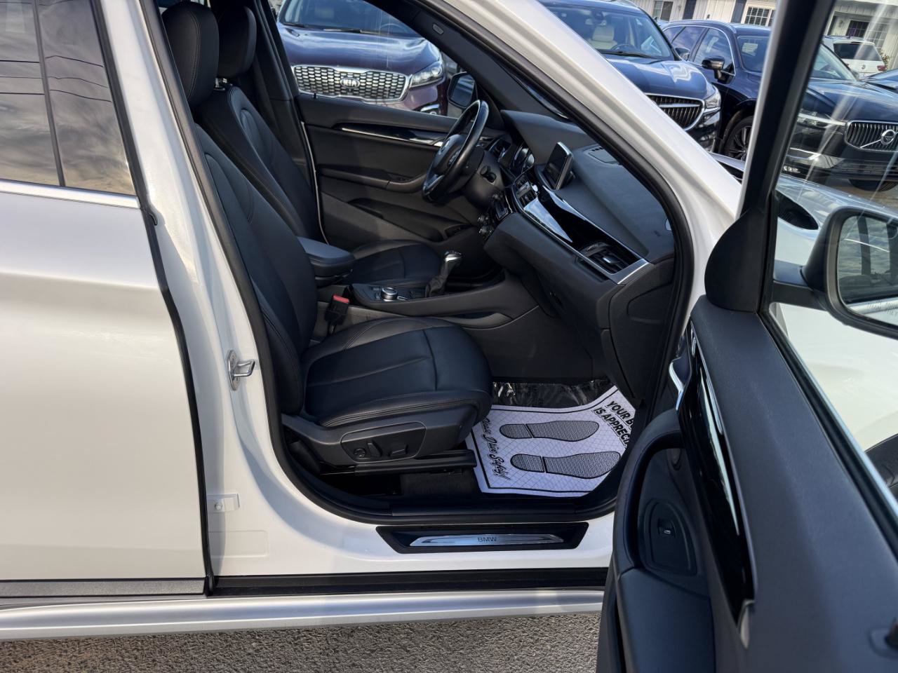 Used 2018 BMW X1 sDrive28i w/ Convenience Package FWD image 14
