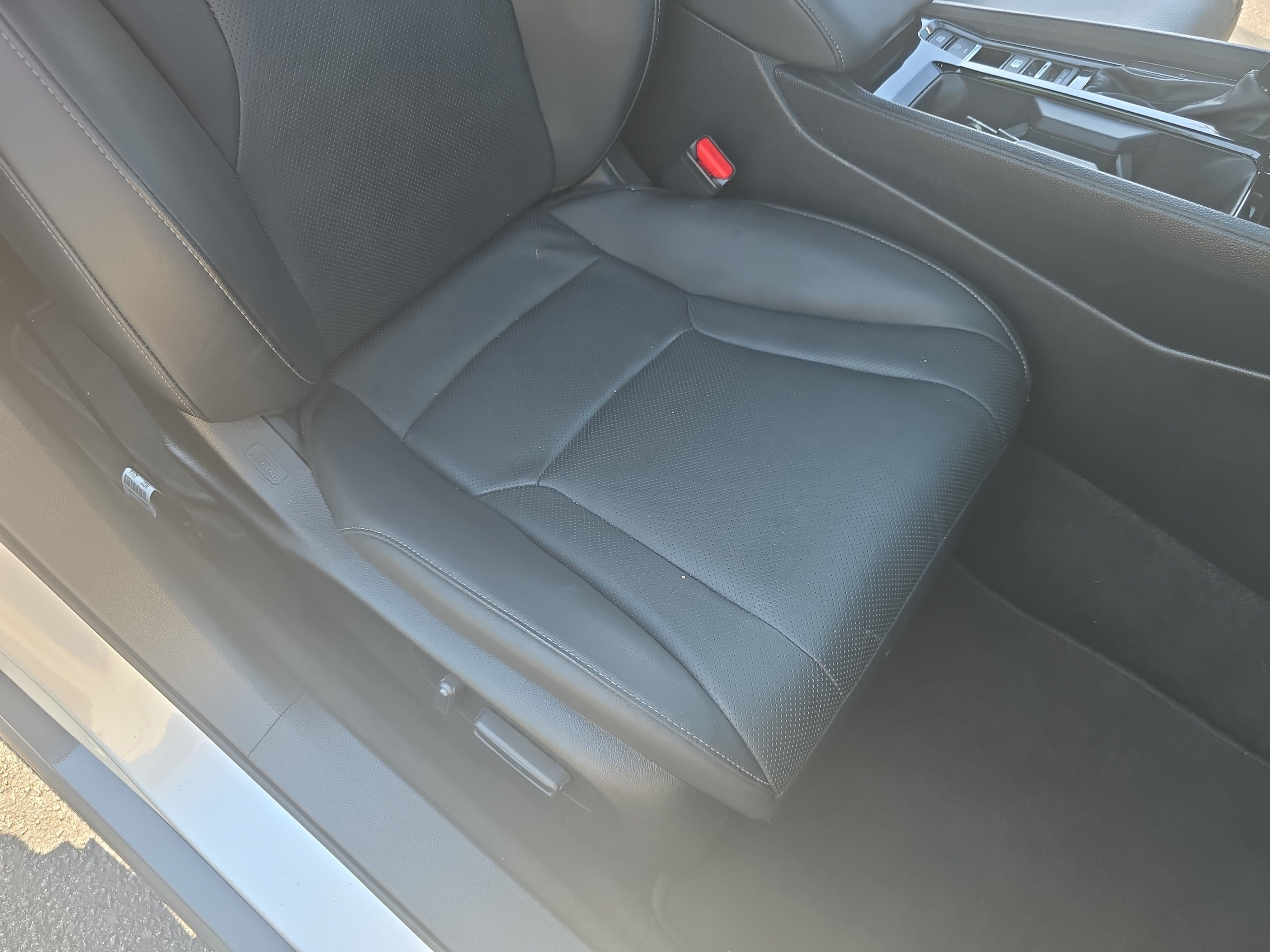 Used 2025 Honda Accord Sport image 10