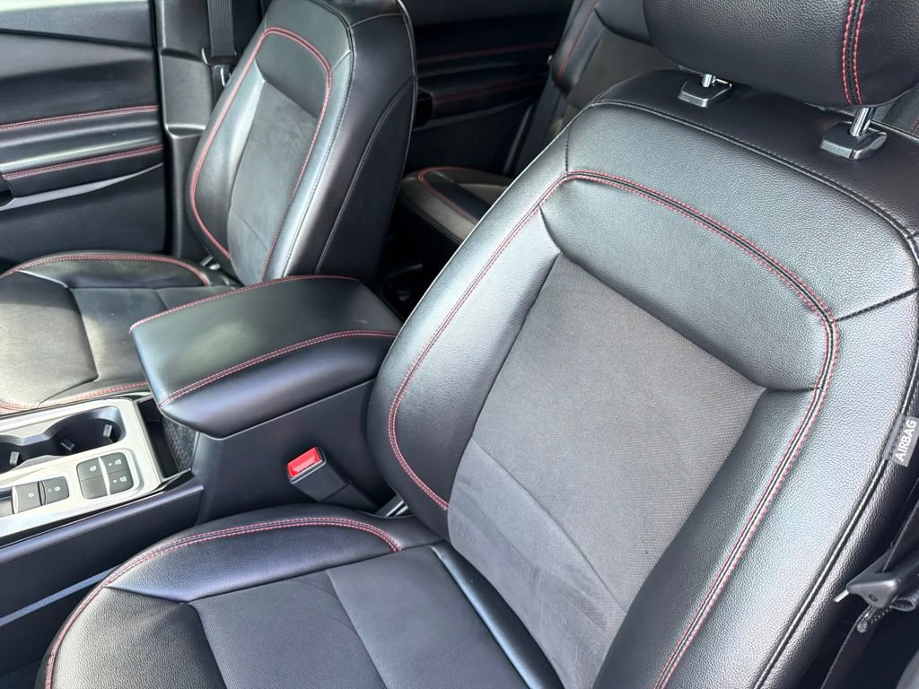 Used 2023 Ford Explorer ST-Line RWD image 10