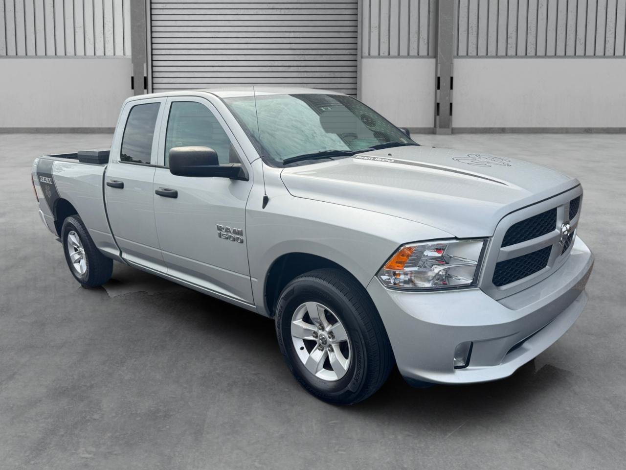 Used 2017 RAM 1500 Express AWD/4WD image 27