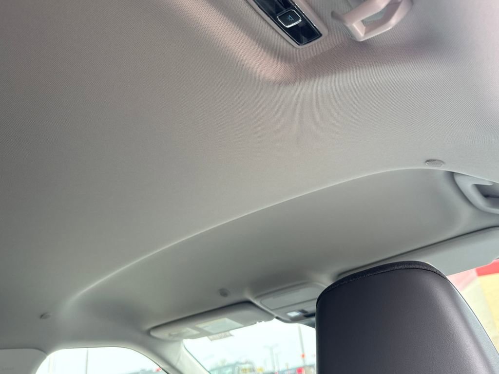 New 2026 Ford Explorer Active image 11