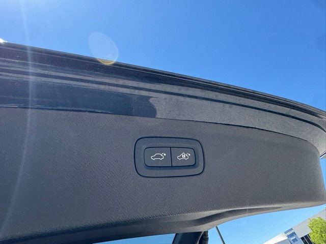 New 2025 Volvo XC90 B6 Plus w/ Protection Package Premier image 10