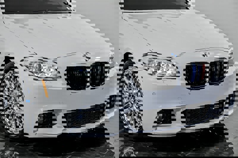 Used 2013 BMW 535i Sedan image 2