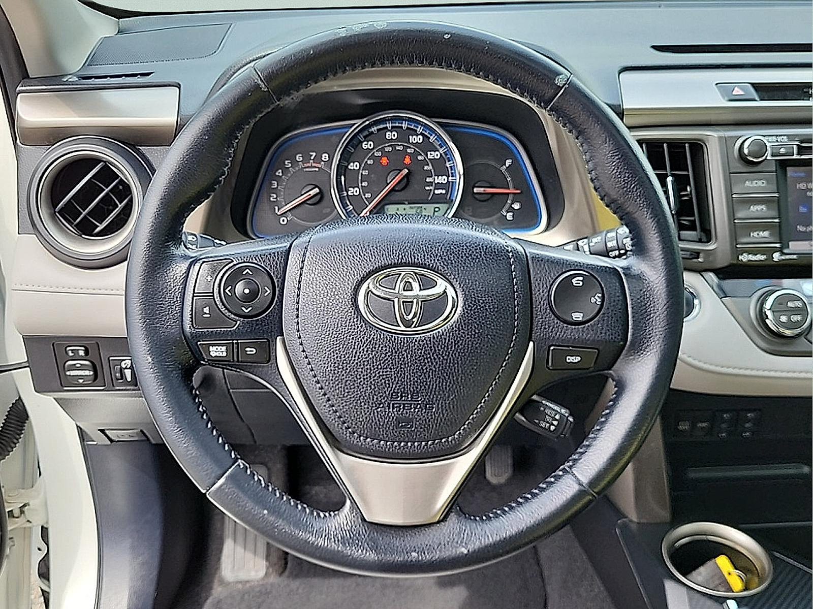 Used 2014 Toyota RAV4 Limited AWD/4WD image 17