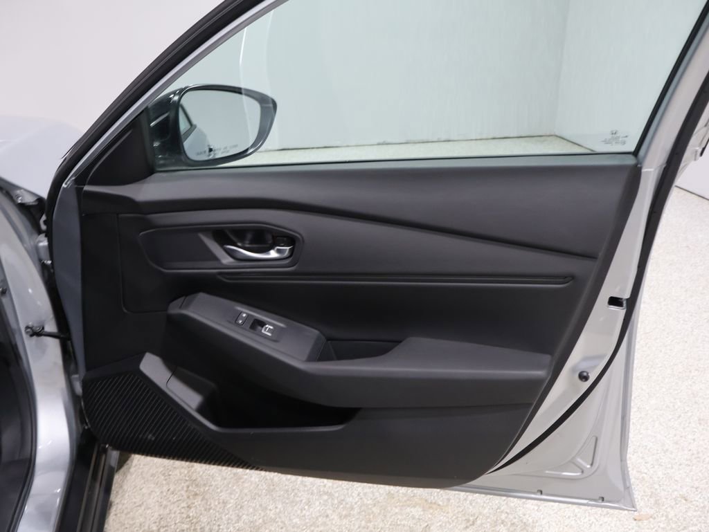 Used 2025 Honda Accord SE image 24