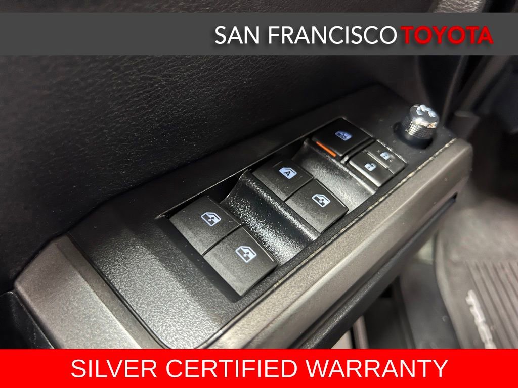 Certified 2016 Toyota Tacoma SR5 w/ SR5 Appearance Package (DN) AWD/4WD image 29