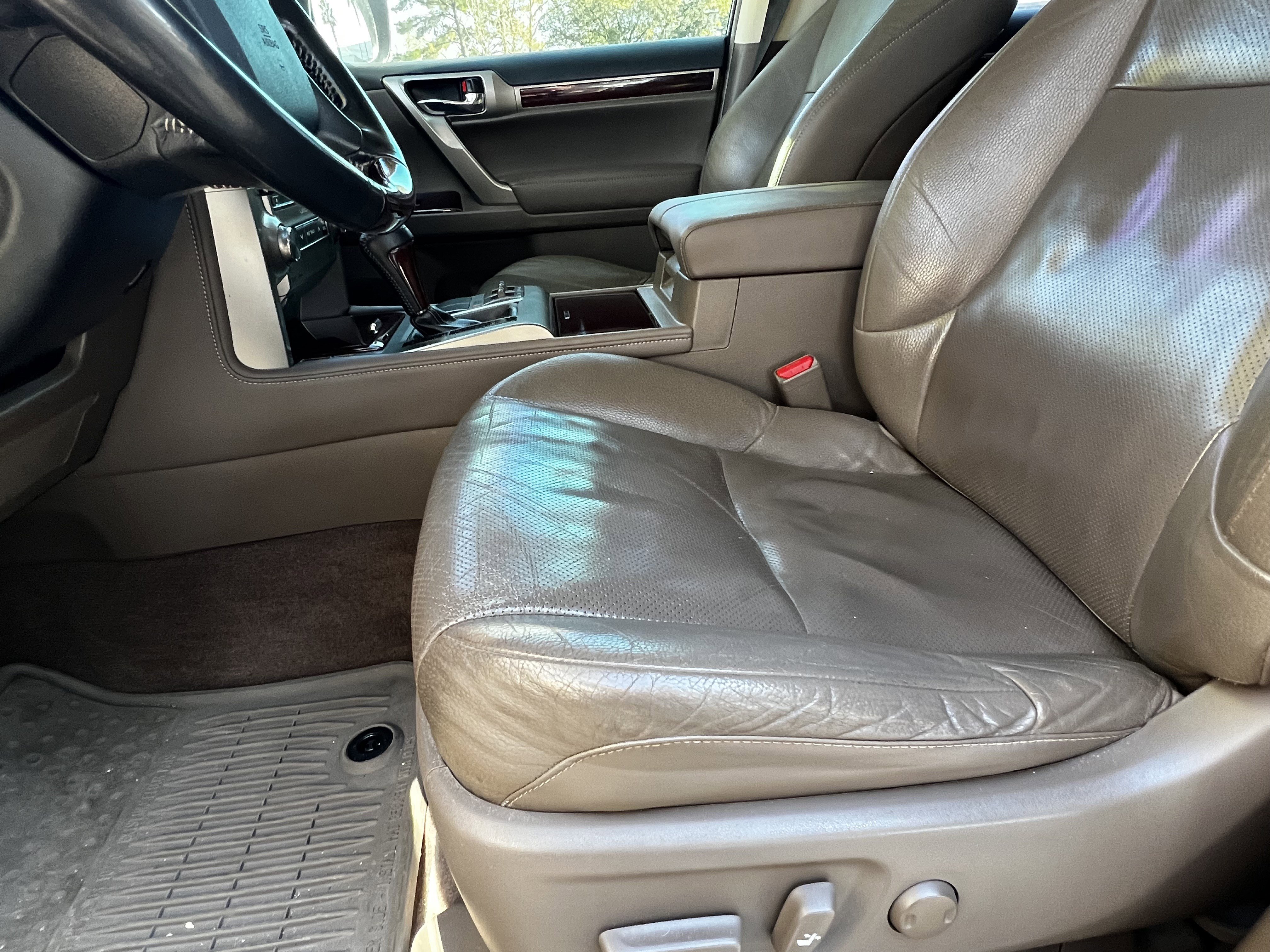 Used 2016 Lexus GX 460 image 17