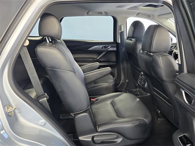Used 2023 MAZDA CX-9 Touring image 17