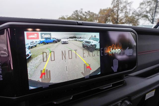 New 2026 Jeep Wrangler Unlimited Rubicon w/ Technology Group image 22