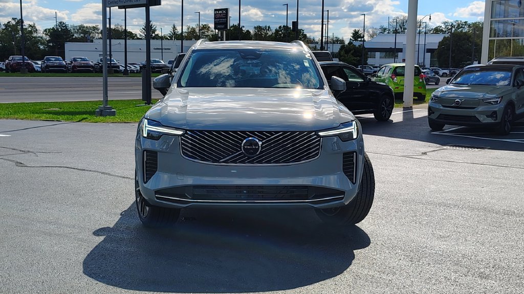 New 2026 Volvo XC90 B6 Plus AWD/4WD image 34