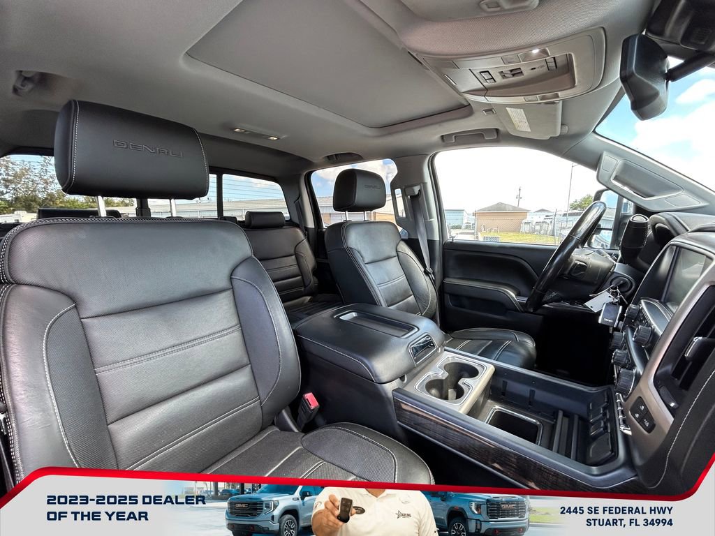 Used 2015 GMC Sierra 2500 Denali w/ Duramax Plus Package AWD/4WD image 20