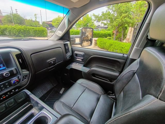Used 2018 Chevrolet Silverado 2500 LTZ w/ Duramax Plus Package AWD/4WD image 33