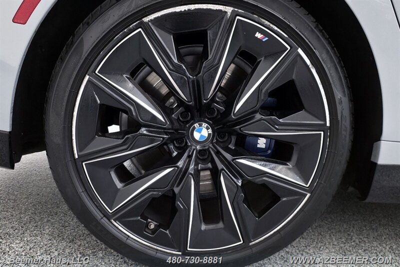 Used 2023 BMW 740i RWD image 42